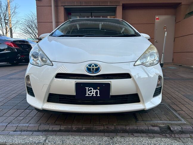 人気色の白色で大変綺麗な状態です！【アクア】